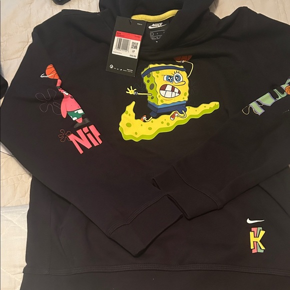 Nike Black Hoodie with SpongeBob and Patrick Graphics - Picture 1 of 7